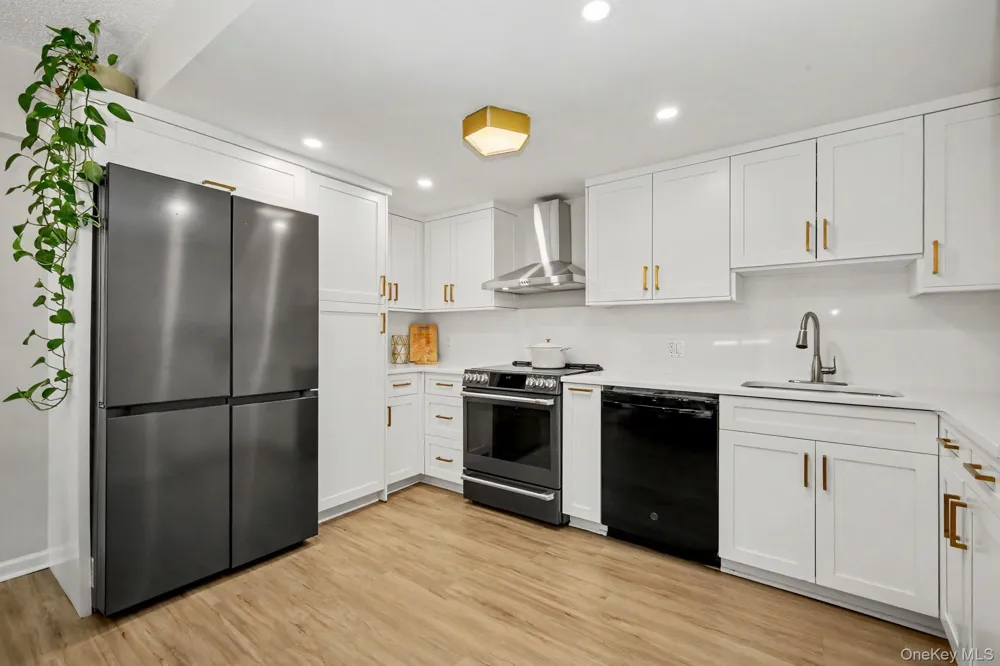 15 Stewart Place #1S White Plains, NY 10603