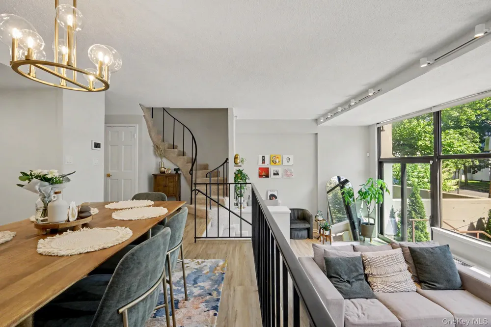 15 Stewart Place #1S White Plains, NY 10603