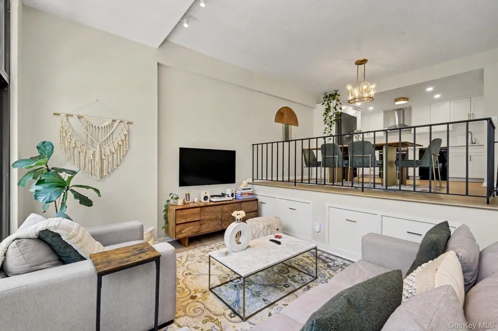 15 Stewart Place #1S White Plains, NY 10603