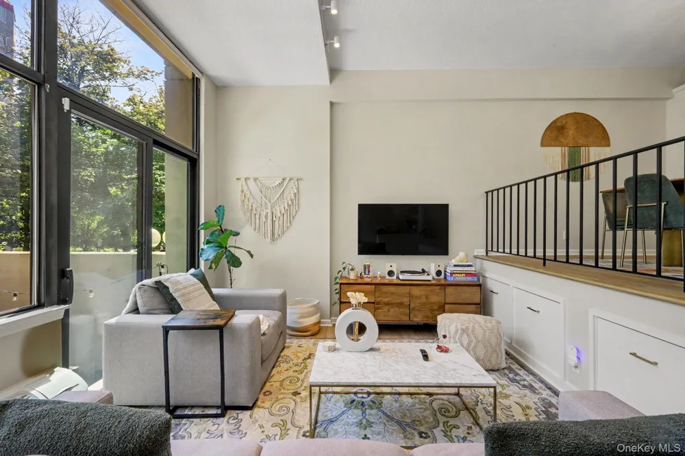 15 Stewart Place #1S White Plains, NY 10603