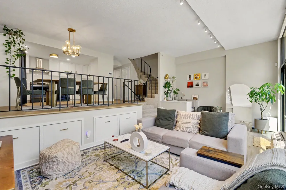15 Stewart Place #1S White Plains, NY 10603