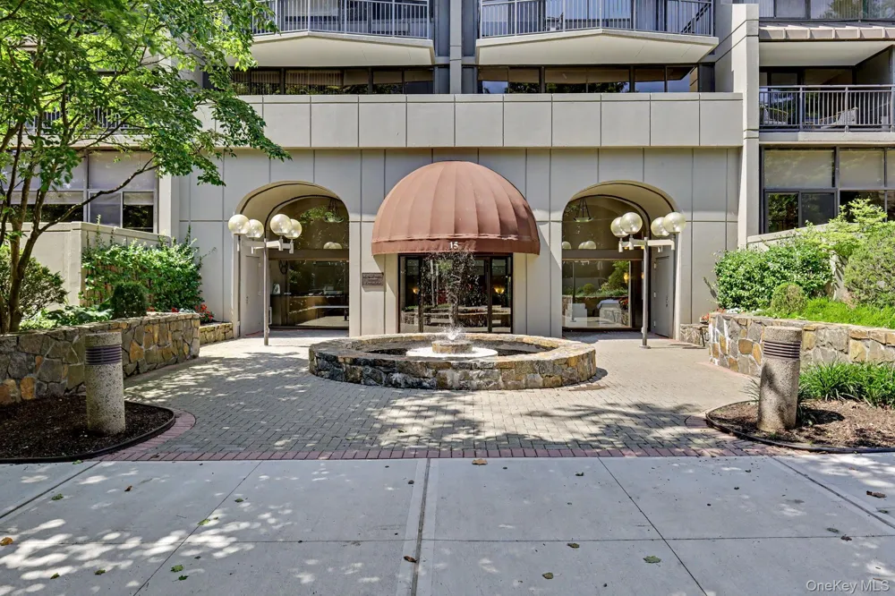 15 Stewart Place #1S White Plains, NY 10603
