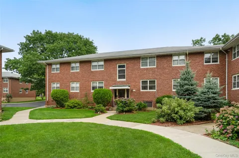 856 Palisade Avenue #2D