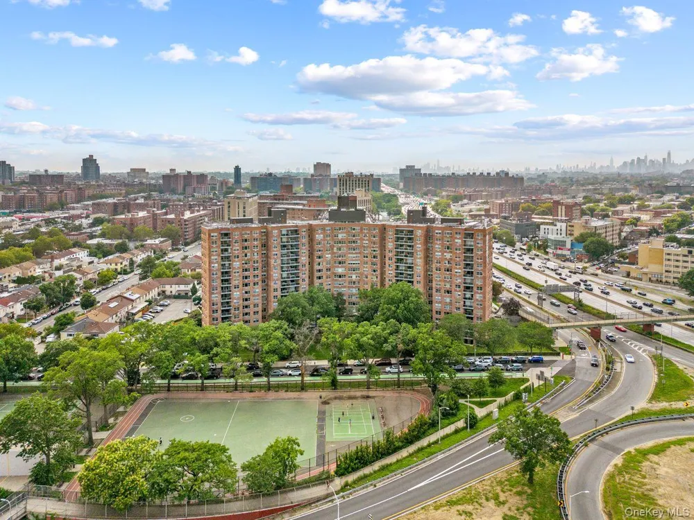 61-20 Grand Central Parkway #A1508 Forest Hills, NY 11375