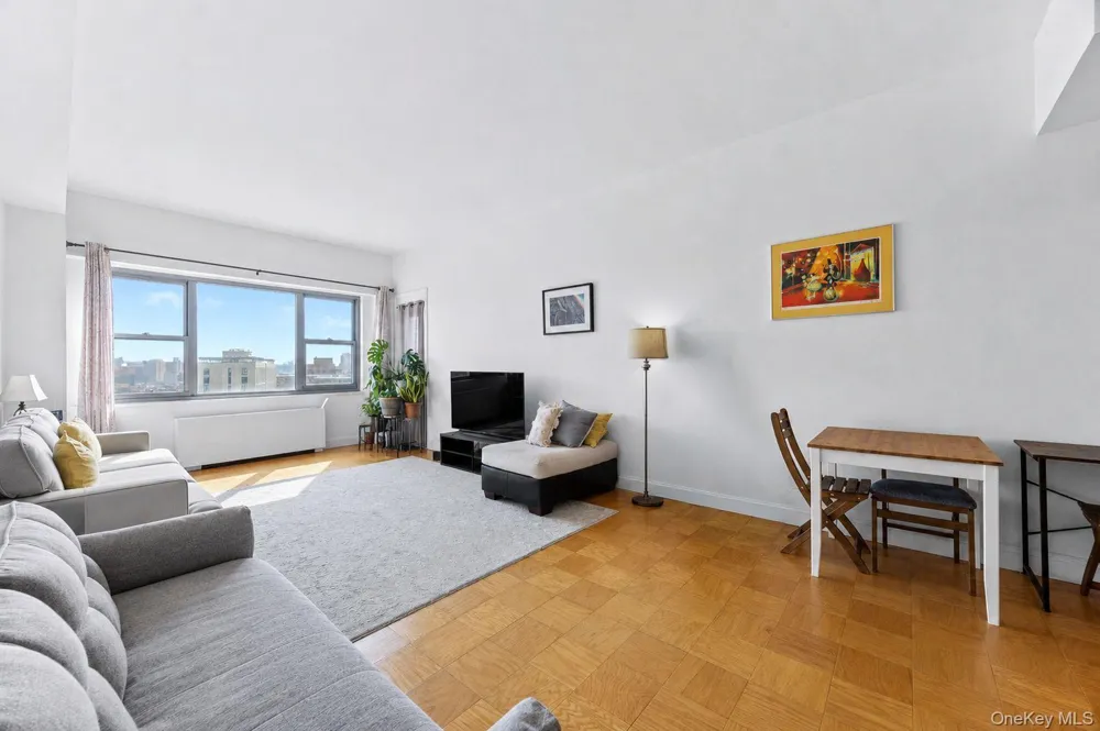 61-20 Grand Central Parkway #A1508 Forest Hills, NY 11375