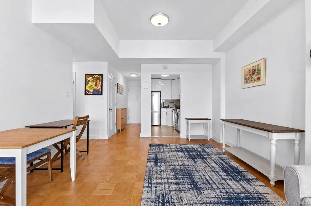 61-20 Grand Central Parkway #A1508 Forest Hills, NY 11375