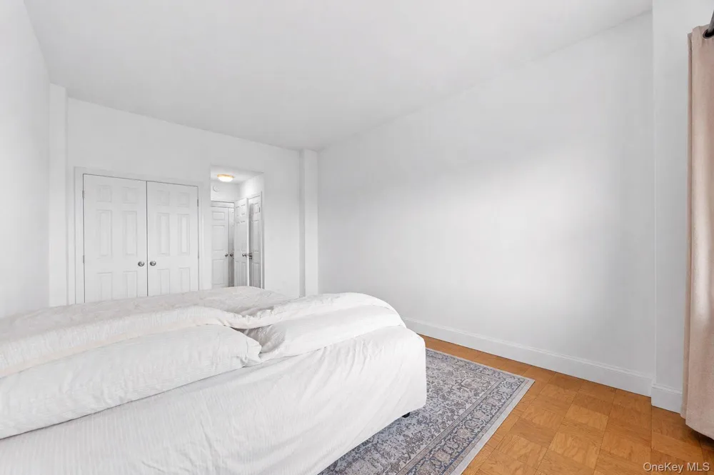 61-20 Grand Central Parkway #A1508 Forest Hills, NY 11375