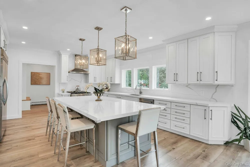 1 Weeping Cherry Lane Commack, NY 11725