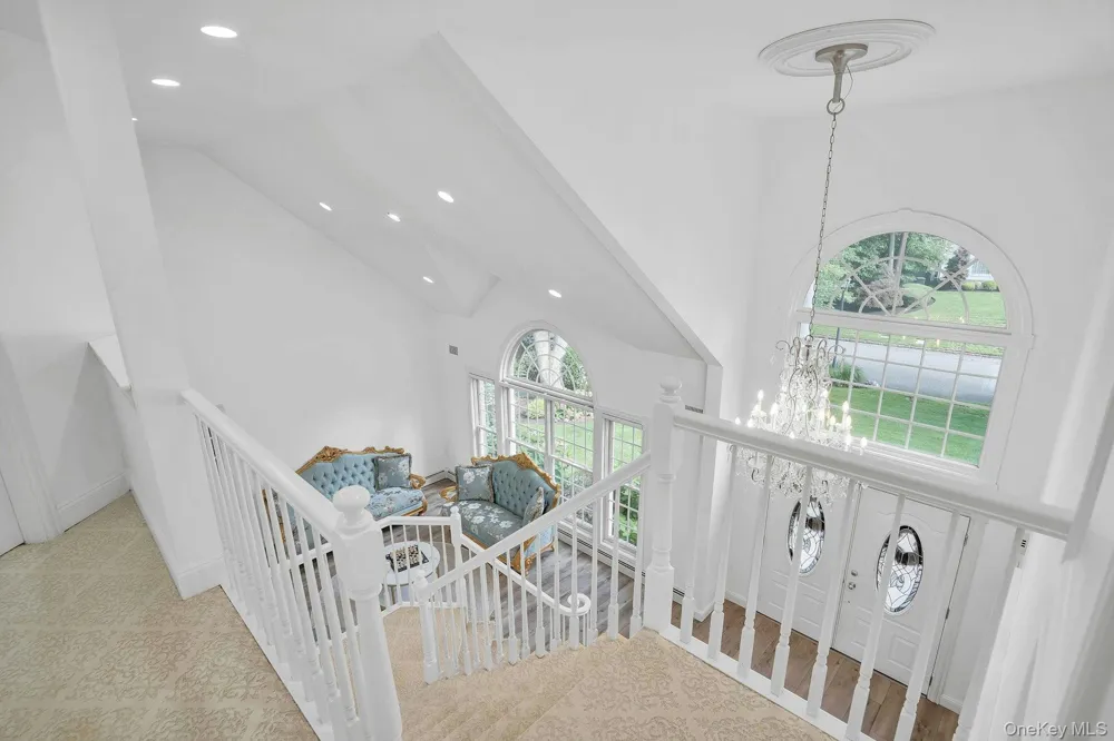 1 Weeping Cherry Lane Commack, NY 11725