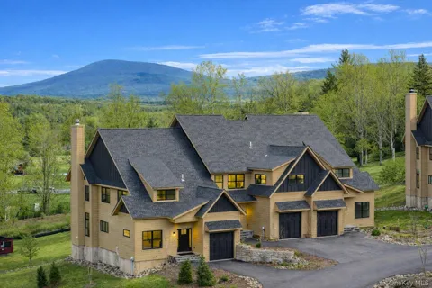 26 Stonewall Lane