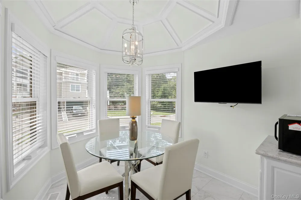 35 Theresa Lane Port Jefferson, NY 11777