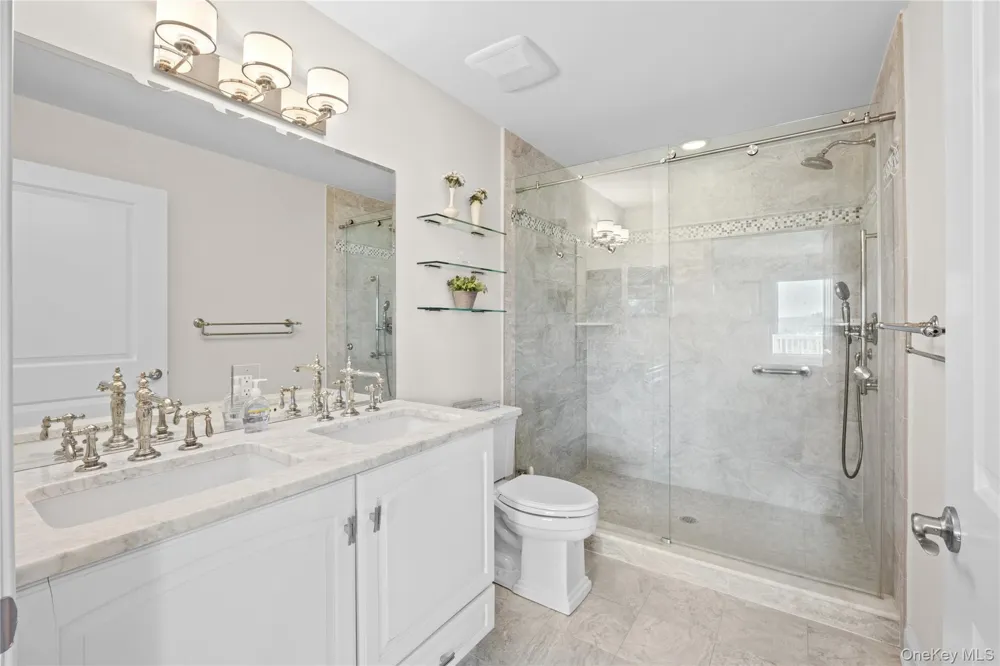 35 Theresa Lane Port Jefferson, NY 11777