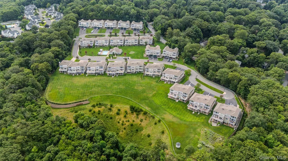 35 Theresa Lane Port Jefferson, NY 11777