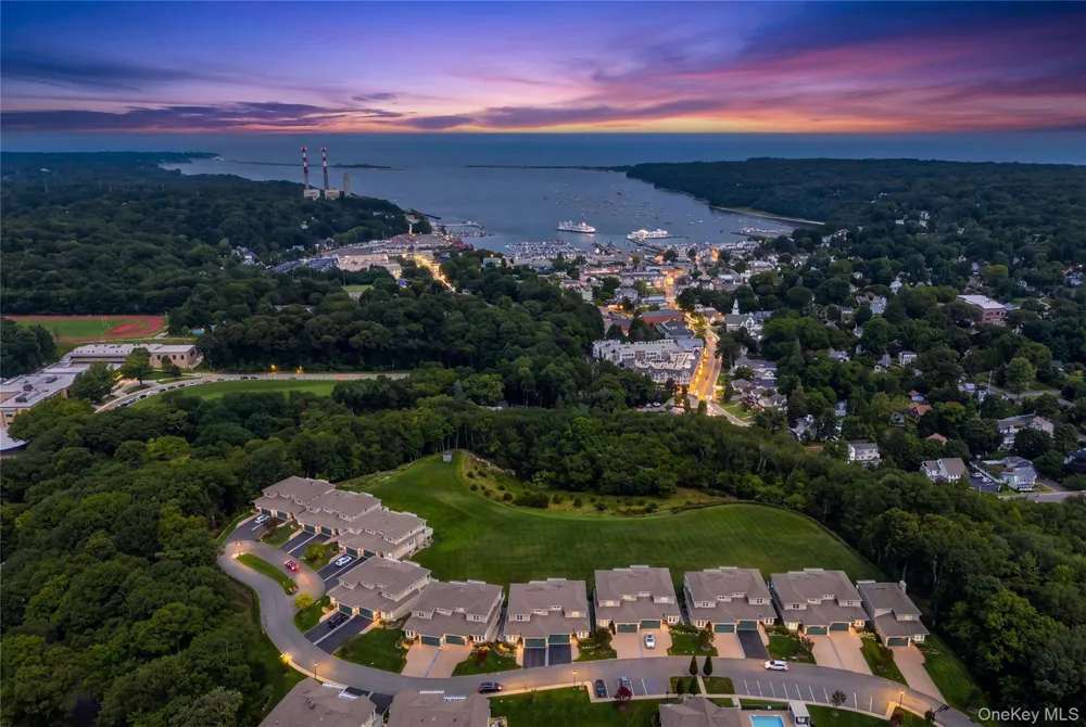 35 Theresa Lane Port Jefferson, NY 11777
