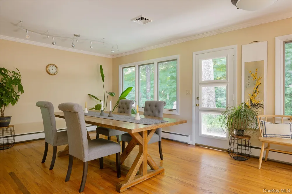 133 White Schoolhouse Road Rhinebeck, NY 12572