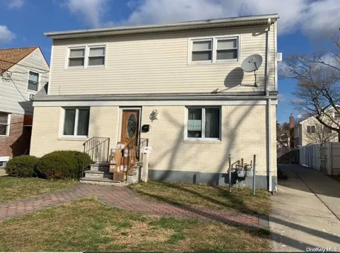 76-29 271st Street #2nd Fl