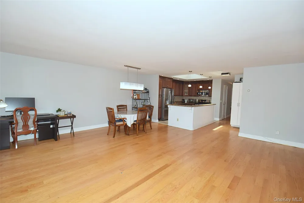 12-27 Diane Place #196 U Bayside, NY 11360
