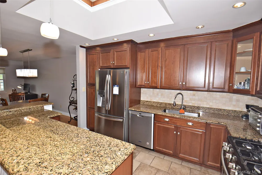 12-27 Diane Place #196 U Bayside, NY 11360
