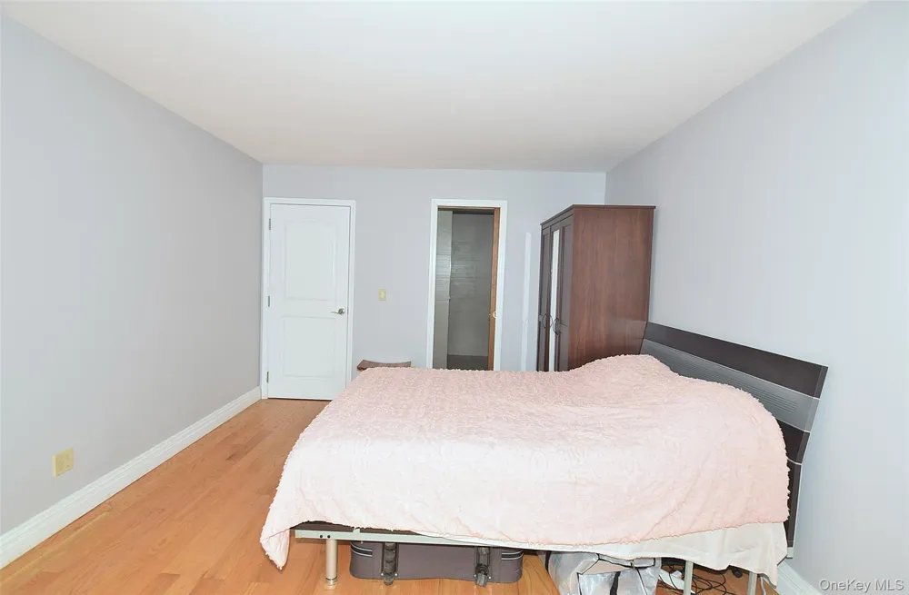 12-27 Diane Place #196 U Bayside, NY 11360
