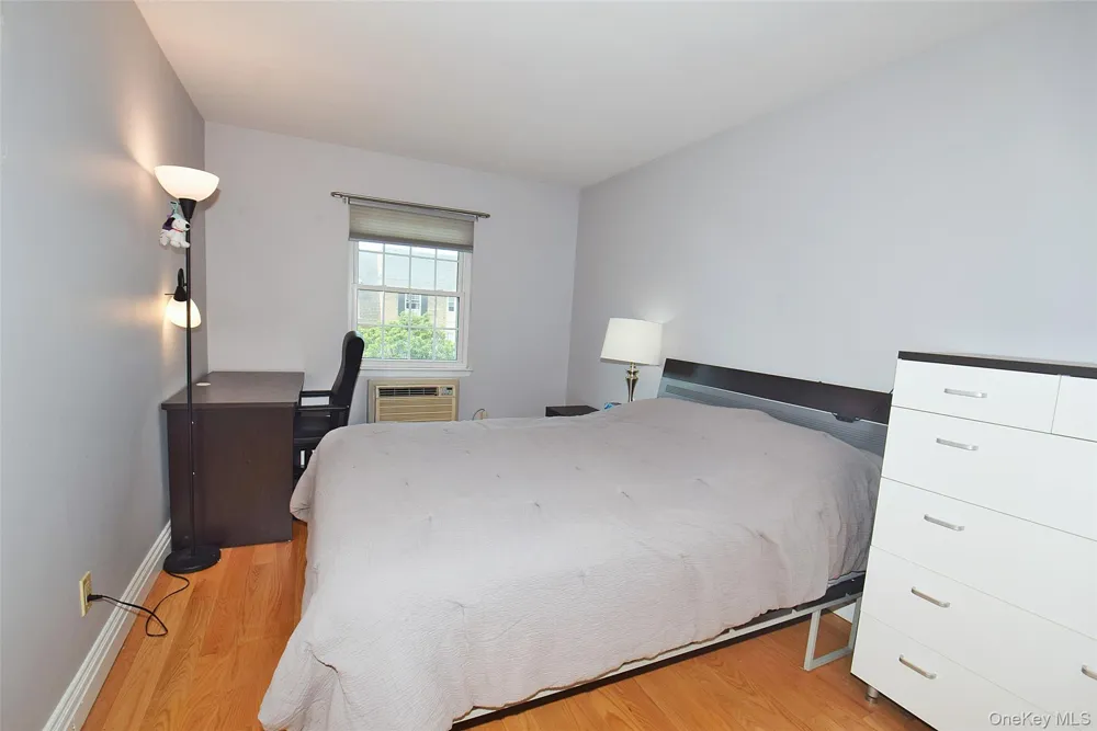 12-27 Diane Place #196 U Bayside, NY 11360