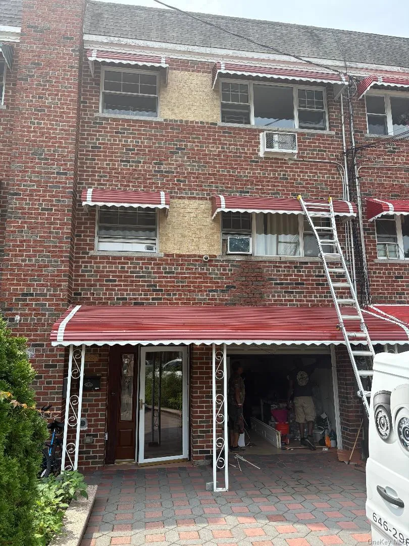 3629 Marolla Place Bronx, NY 10466