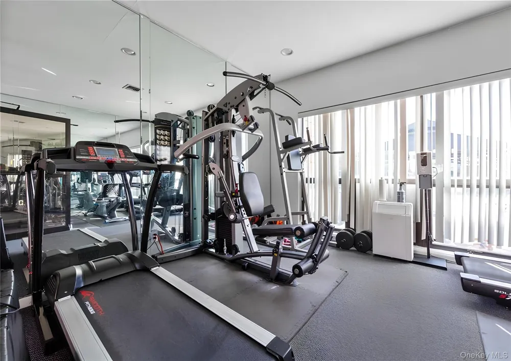 3-27 128th Street #21D College Point, NY 11356
