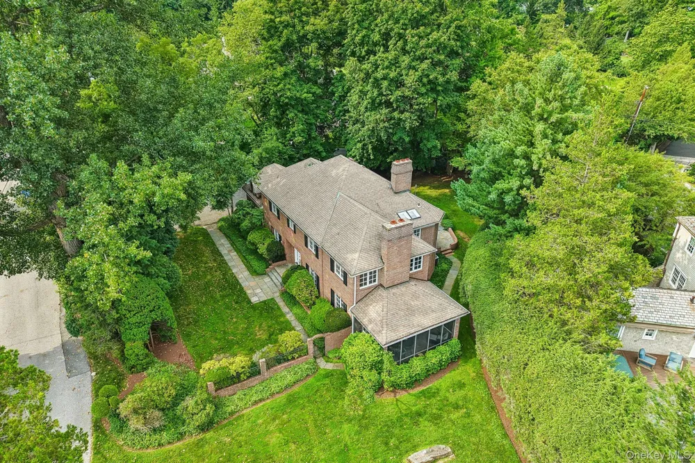90 Greenhaven Road Rye, NY 10580