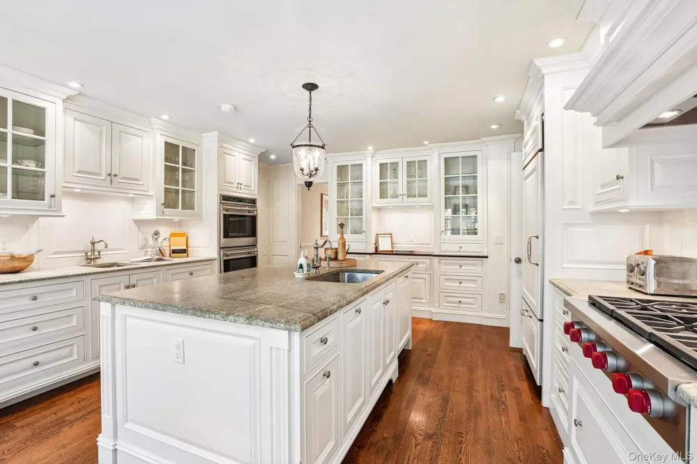90 Greenhaven Road Rye, NY 10580