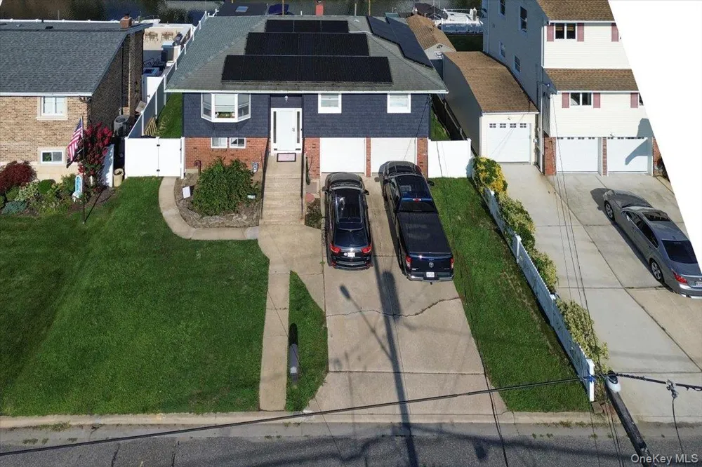 2695 Ocean Avenue Seaford, NY 11783