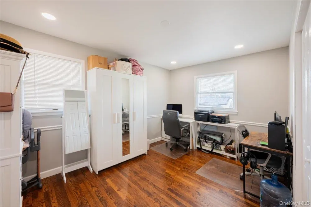 2695 Ocean Avenue Seaford, NY 11783