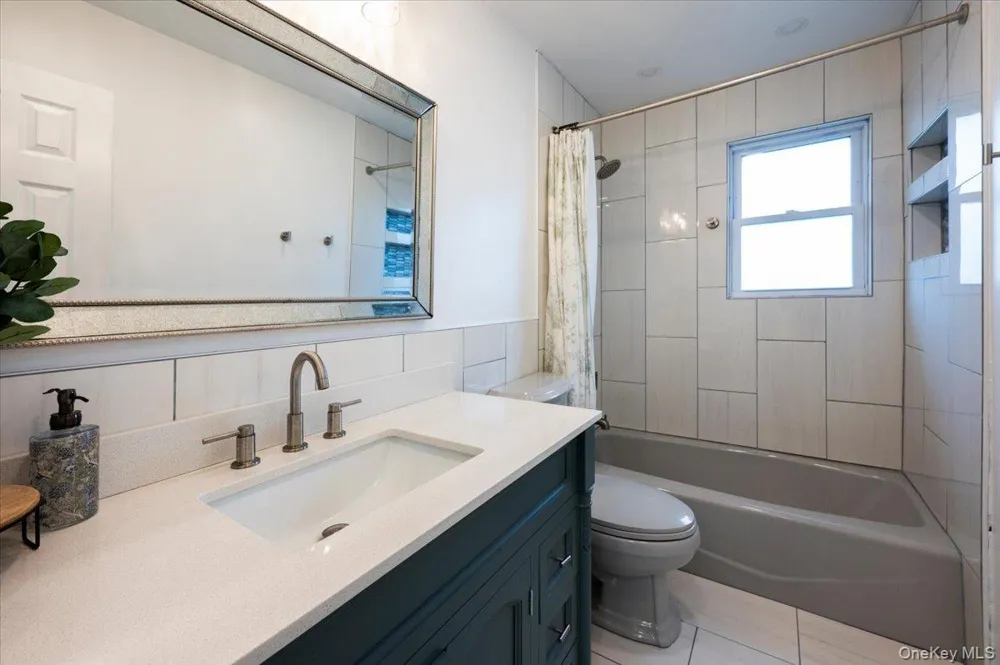 2695 Ocean Avenue Seaford, NY 11783