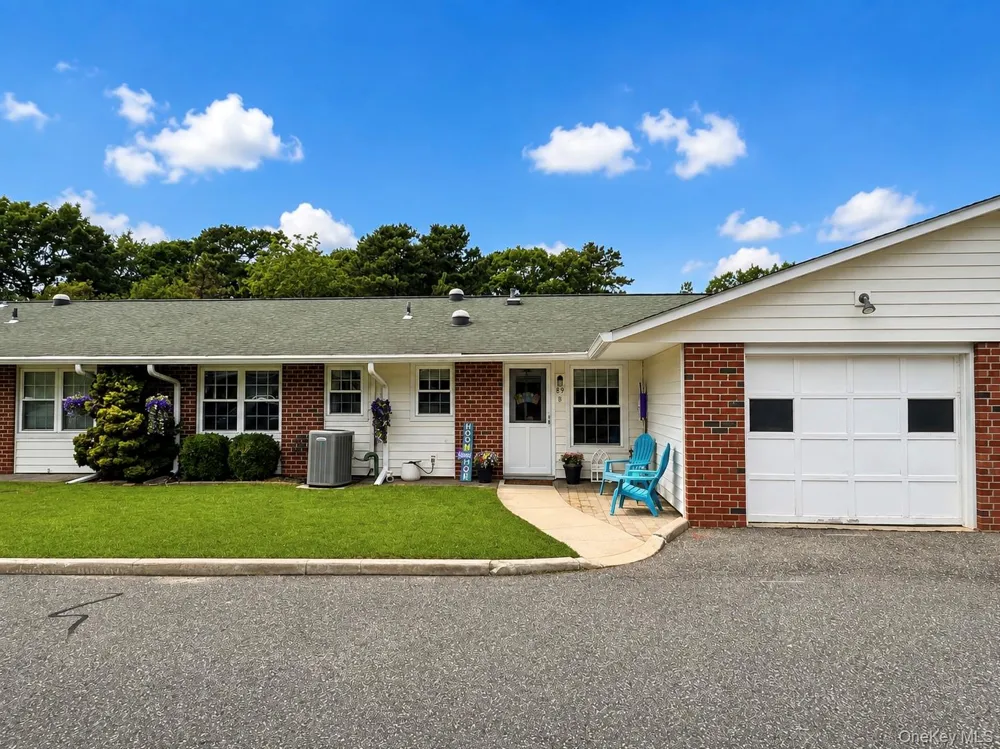 89 Enfield Court #B Ridge, NY 11961