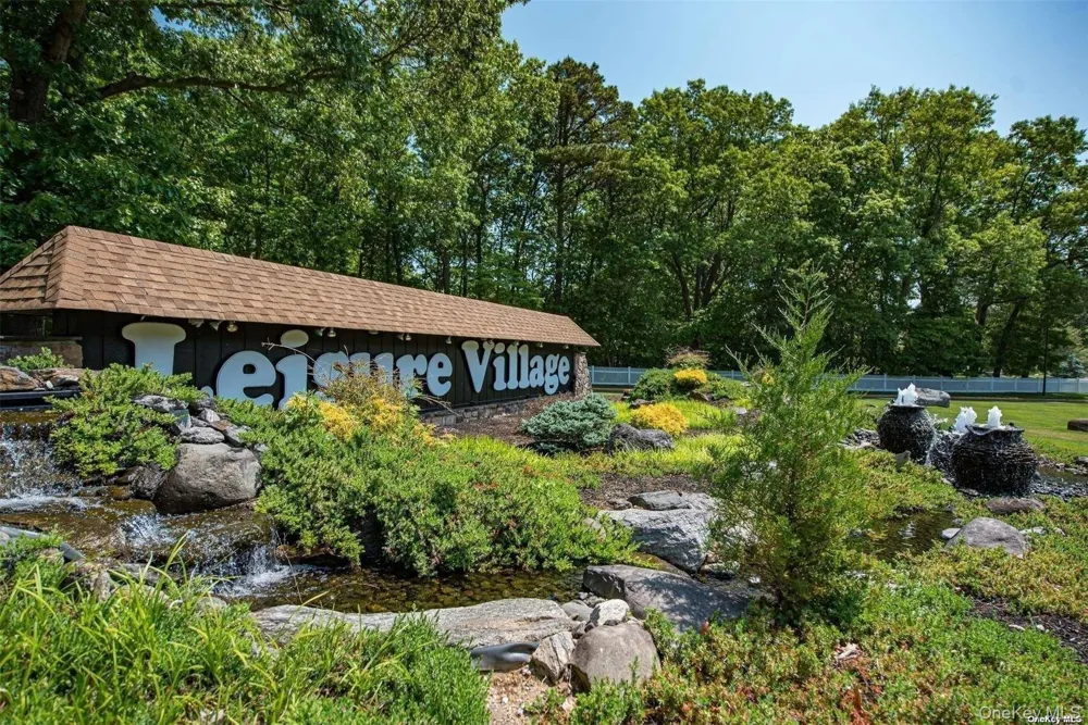 89 Enfield Court #B Ridge, NY 11961