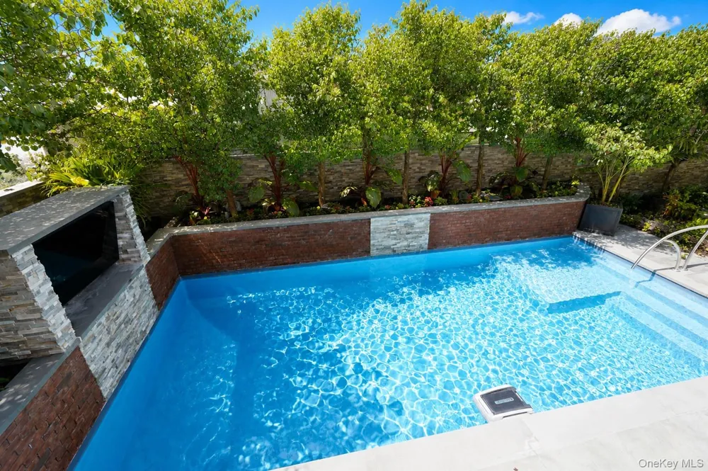 28 Durges Street Staten Island, NY 10304