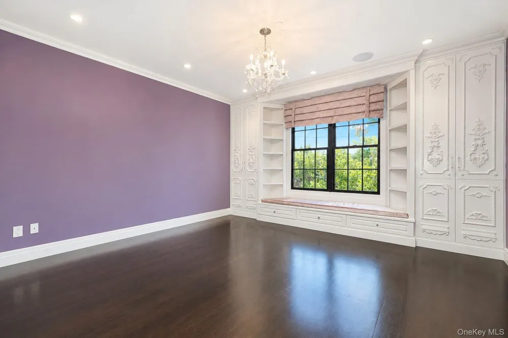 28 Durges Street Staten Island, NY 10304