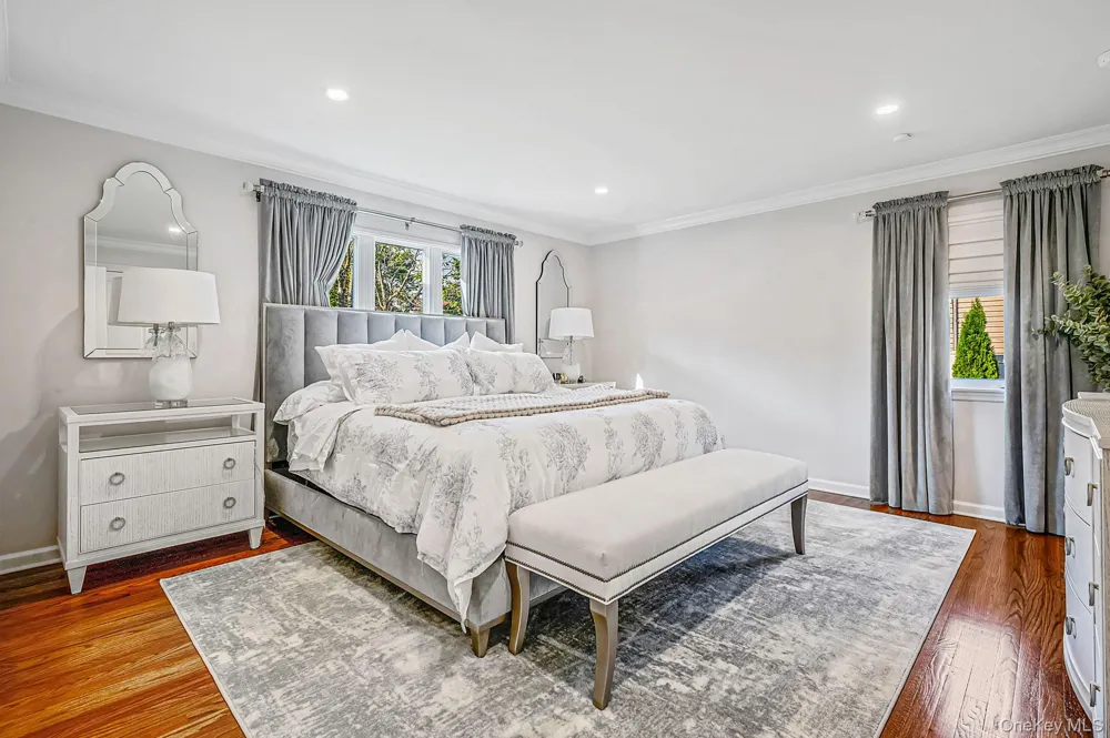 61 Lauren Avenue Dix Hills, NY 11746
