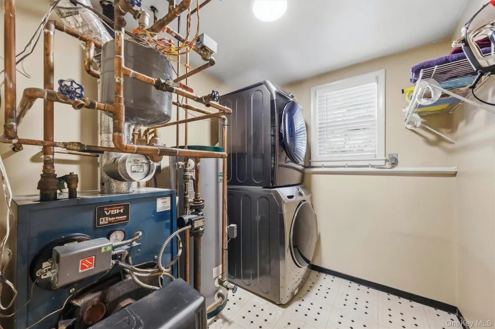 58 Decker Drive Washingtonville, NY 10992
