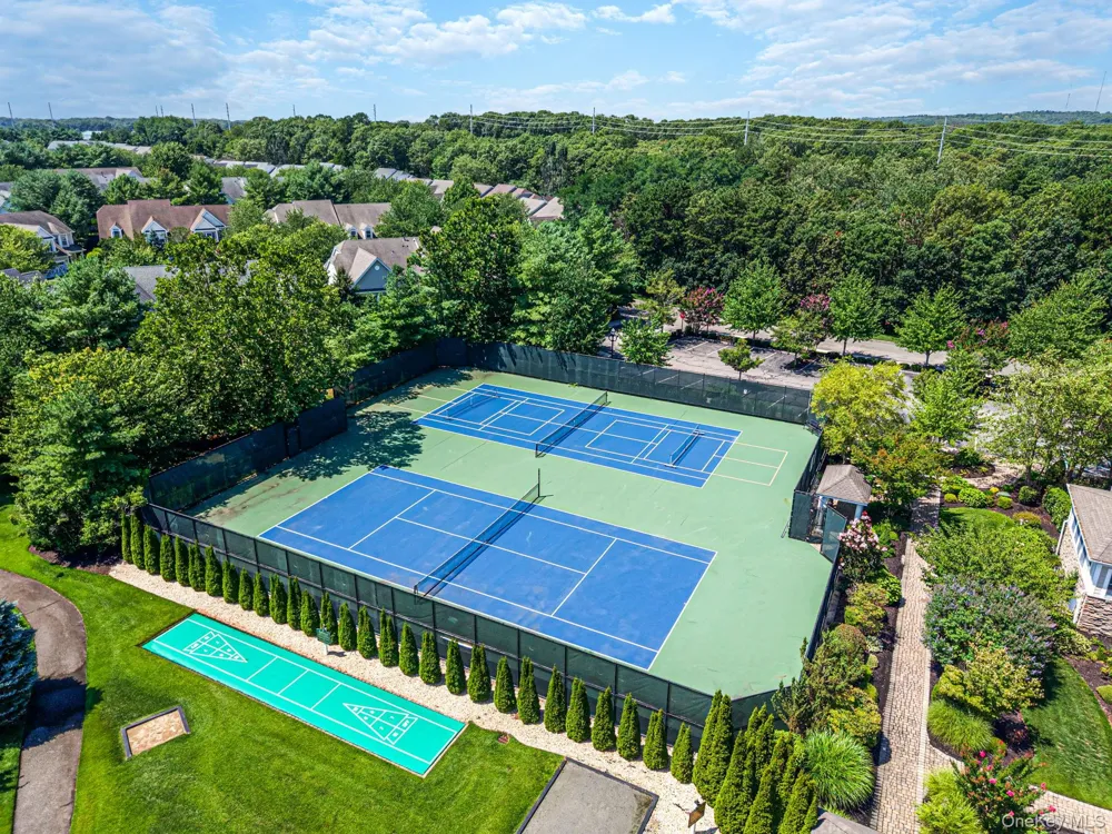 140 Chopin Place Eastport, NY 11941