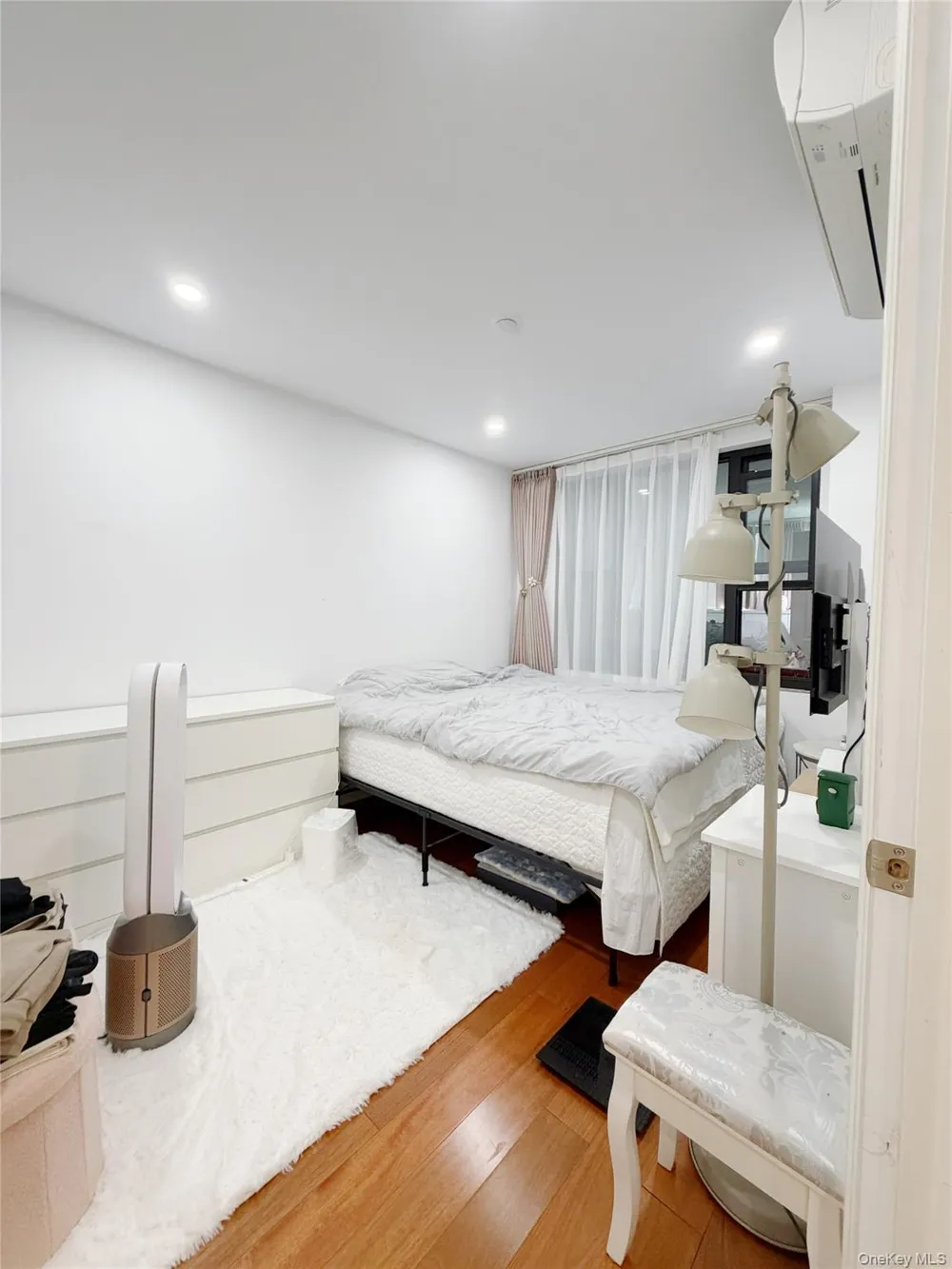 14610 35th Avenue #2D Flushing, NY 11354