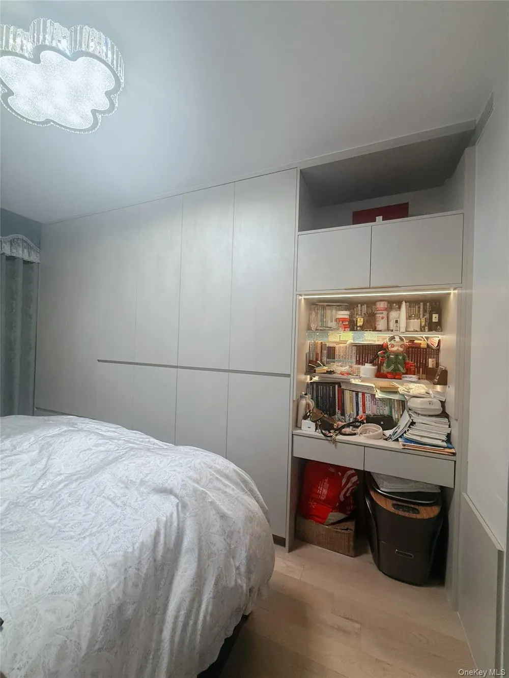 131-02B 40th Road #4U Flushing, NY 11354