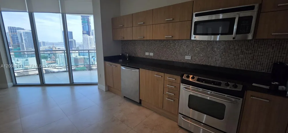 350 S Miami Ave #3213 Miami, FL 33130