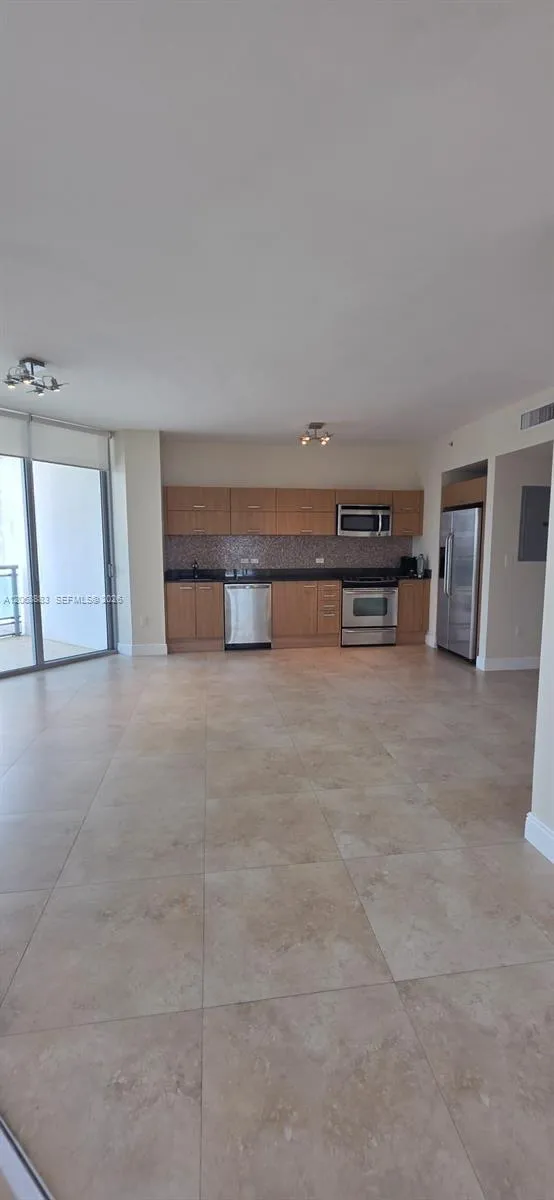 350 S Miami Ave #3213 Miami, FL 33130