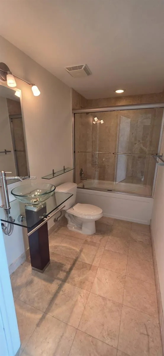 350 S Miami Ave #3213 Miami, FL 33130