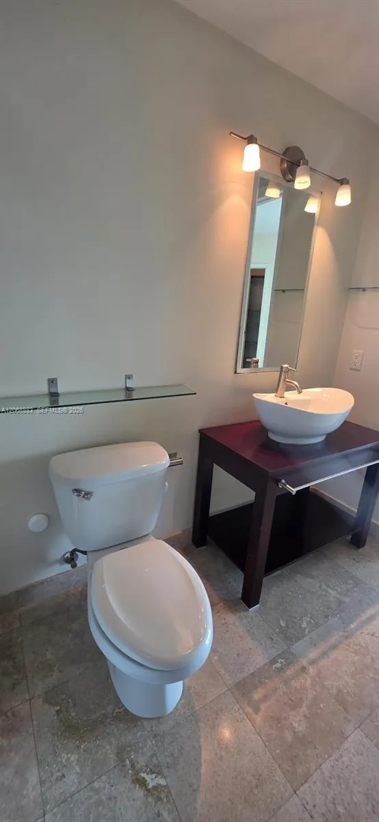 350 S Miami Ave #3213 Miami, FL 33130