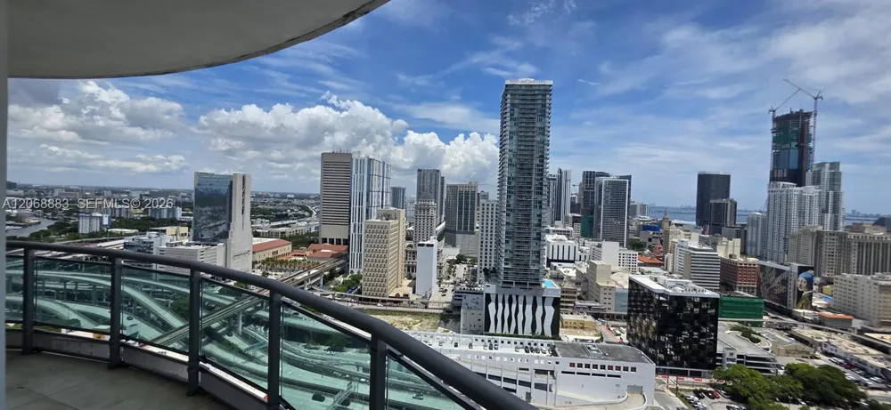 350 S Miami Ave #3213 Miami, FL 33130