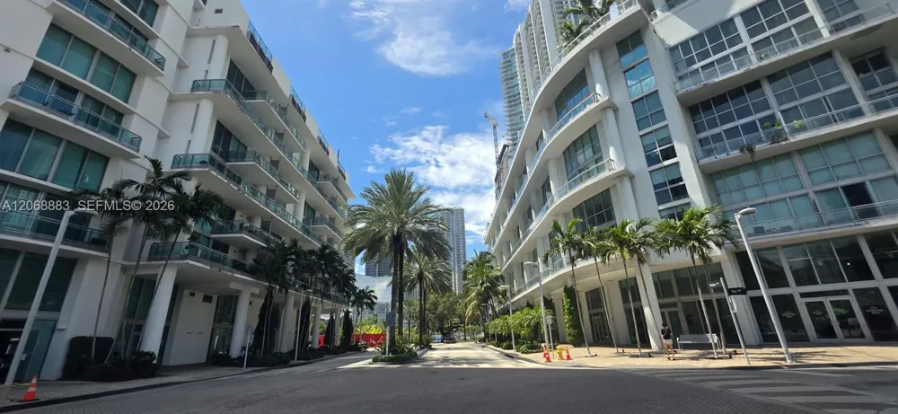 350 S Miami Ave #3213 Miami, FL 33130