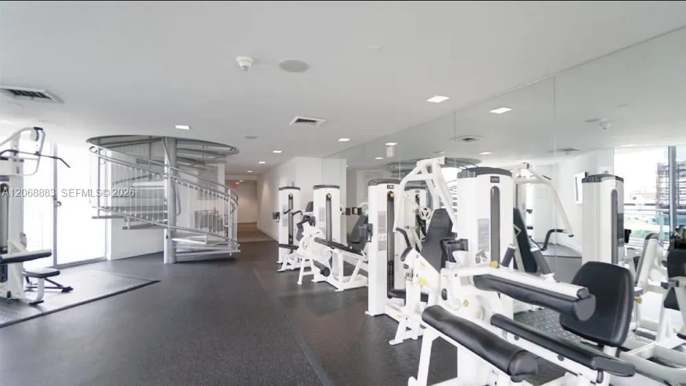 350 S Miami Ave #3213 Miami, FL 33130