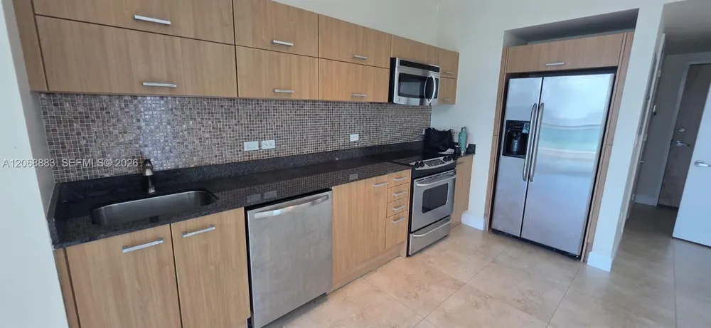 350 S Miami Ave #3213 Miami, FL 33130