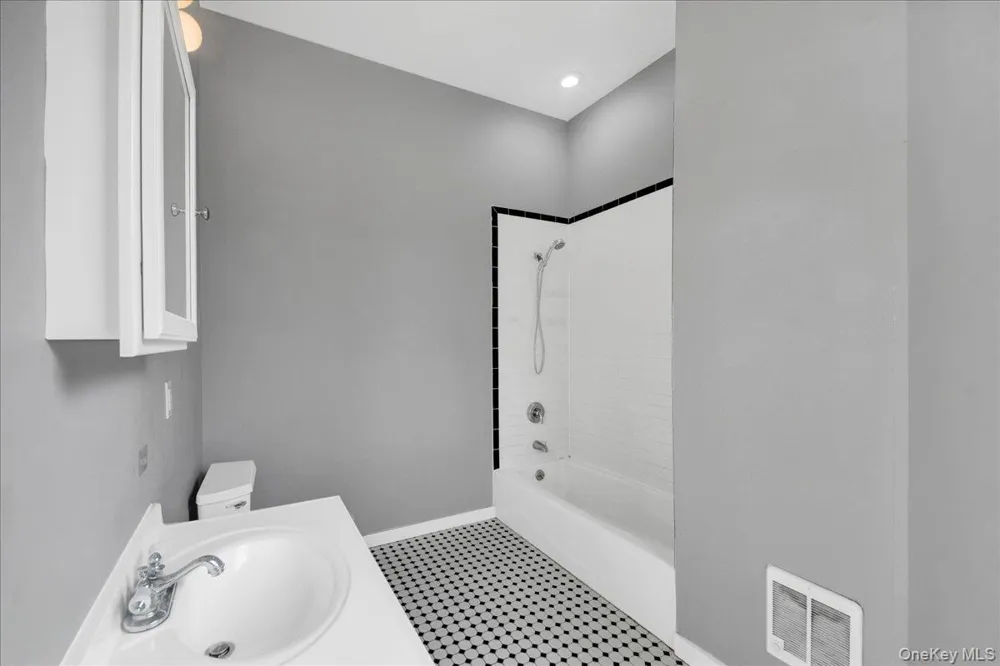 135 Main Street #201 Ossining, NY 10562