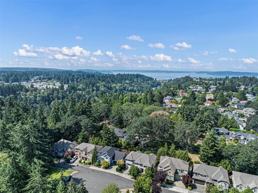6516 86th Avenue W University Place, WA 98467